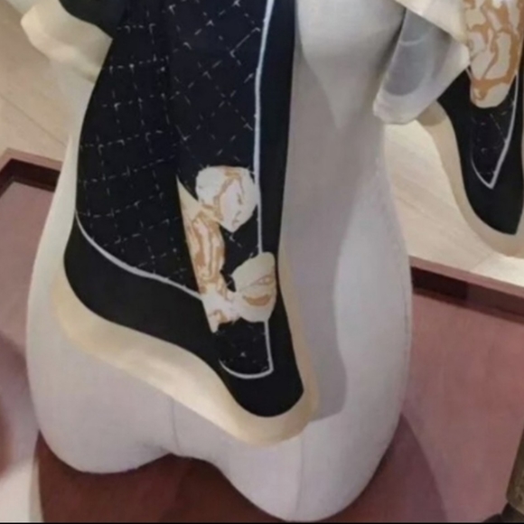 AUTHENTIC BLACK CHANEL LONG SILK SCARF - Picture 2 of 9